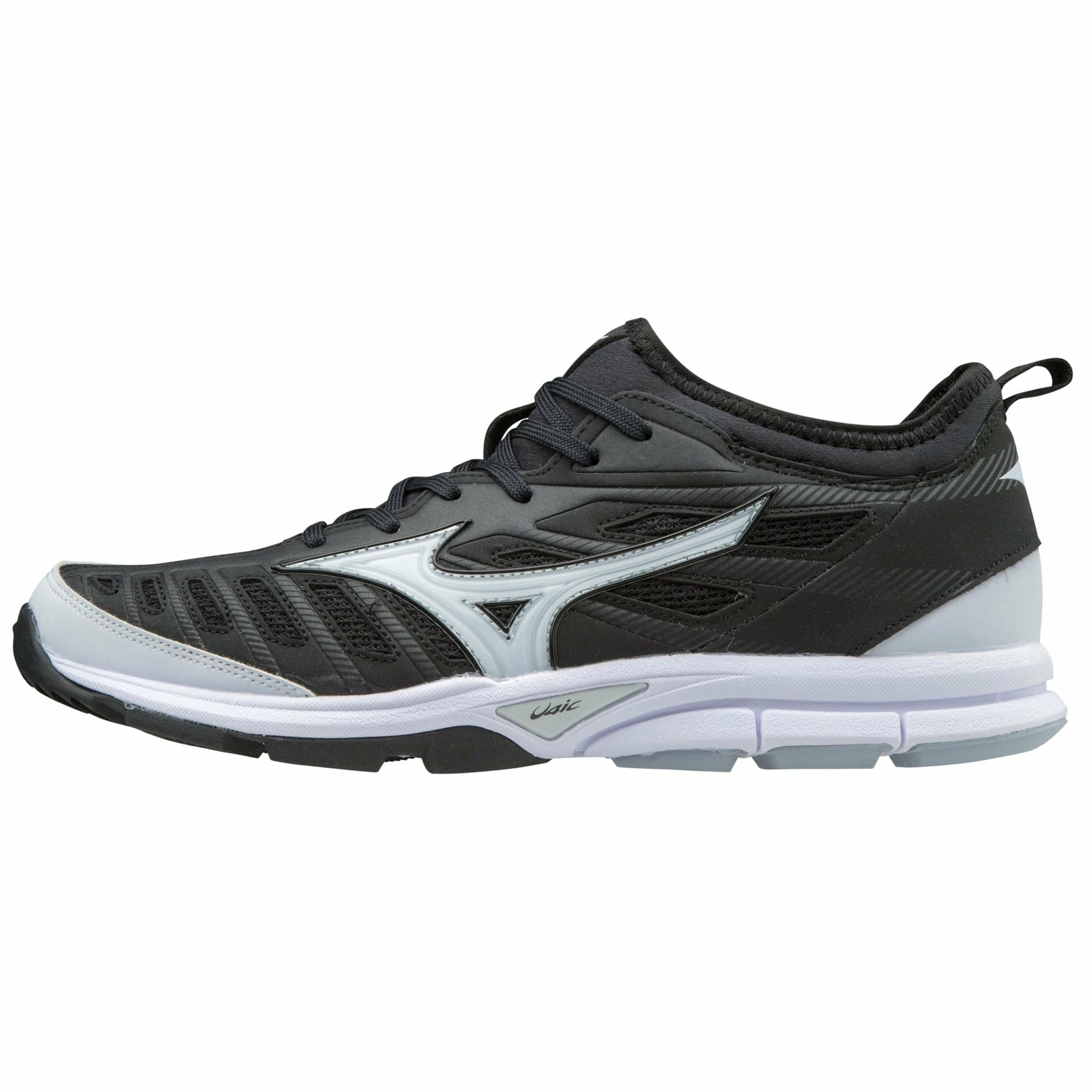 Mizuno Men's Players Trainer 2 - Black White 1 Mizuno Men's Players Trainer 2 - Black White