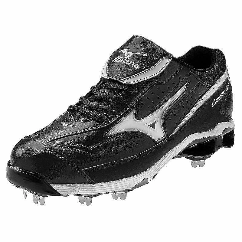 Mizuno 9-Spike Classic G6 Low Switch Black-White 1 Mizuno 9-Spike Classic G6 Low Switch Black-White